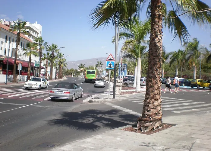 Floritas アパート *